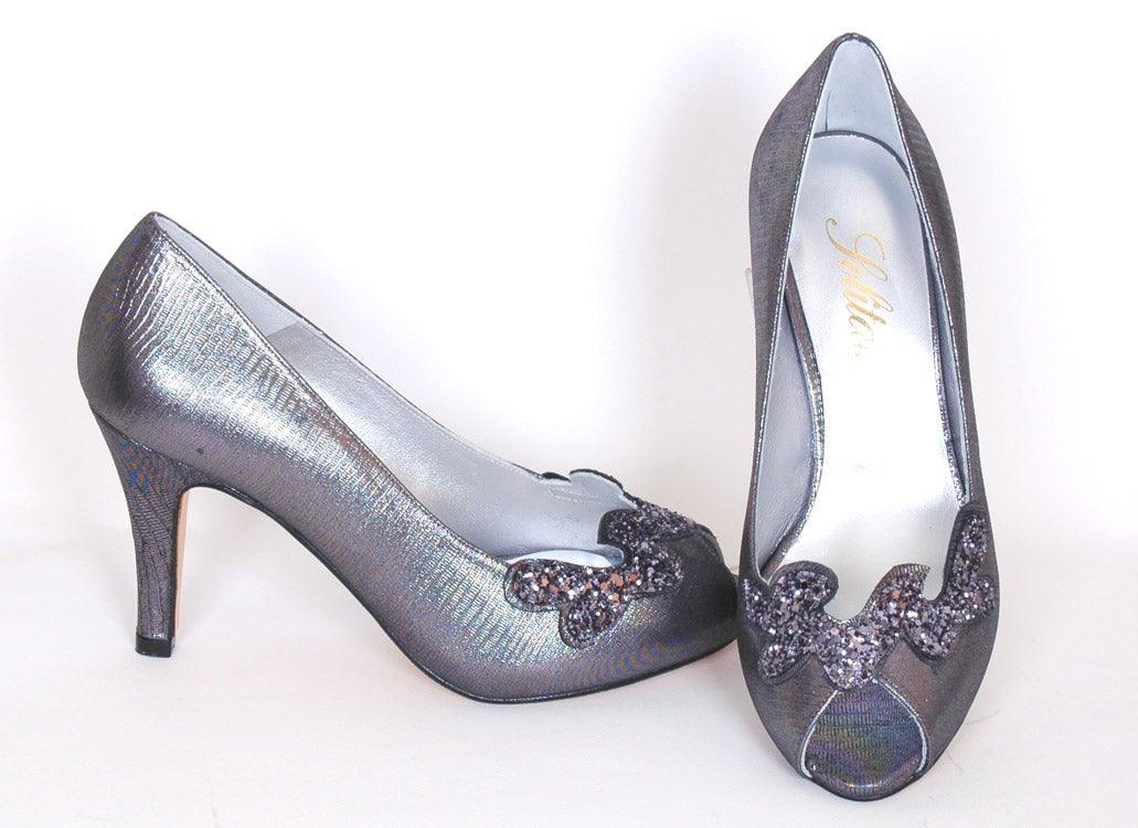 SOLITAIRE GREY METALLIC EFFECT COURT SHOE freeshipping - Solitaire Fashions Darwen