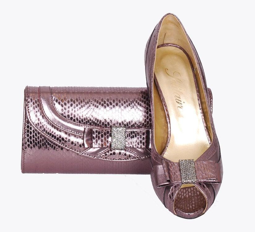 SOLITAIRE PEWTER METALLIC EFFECT CLUTCH BAG freeshipping - Solitaire Fashions Darwen