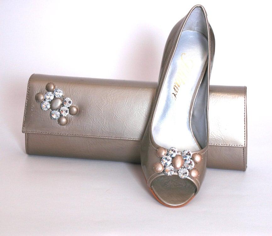 SOLITAIRE GLAMOUROUS COURT SHOE freeshipping - Solitaire Fashions Darwen